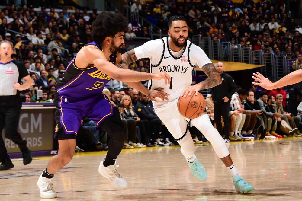 与球员发挥 与球员发挥